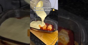 Travessa de frango recheado com presunto e queijo com molho cremoso de milho e queijo gratinado, da receita de luisa.receitas.dicas / Instagram