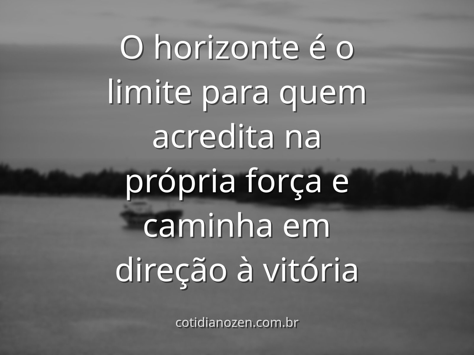 Paisagem serena de um lago espelhando um céu vasto ao amanhecer, transmitindo uma sensação de paz, conquista e infinitas possibilidades.